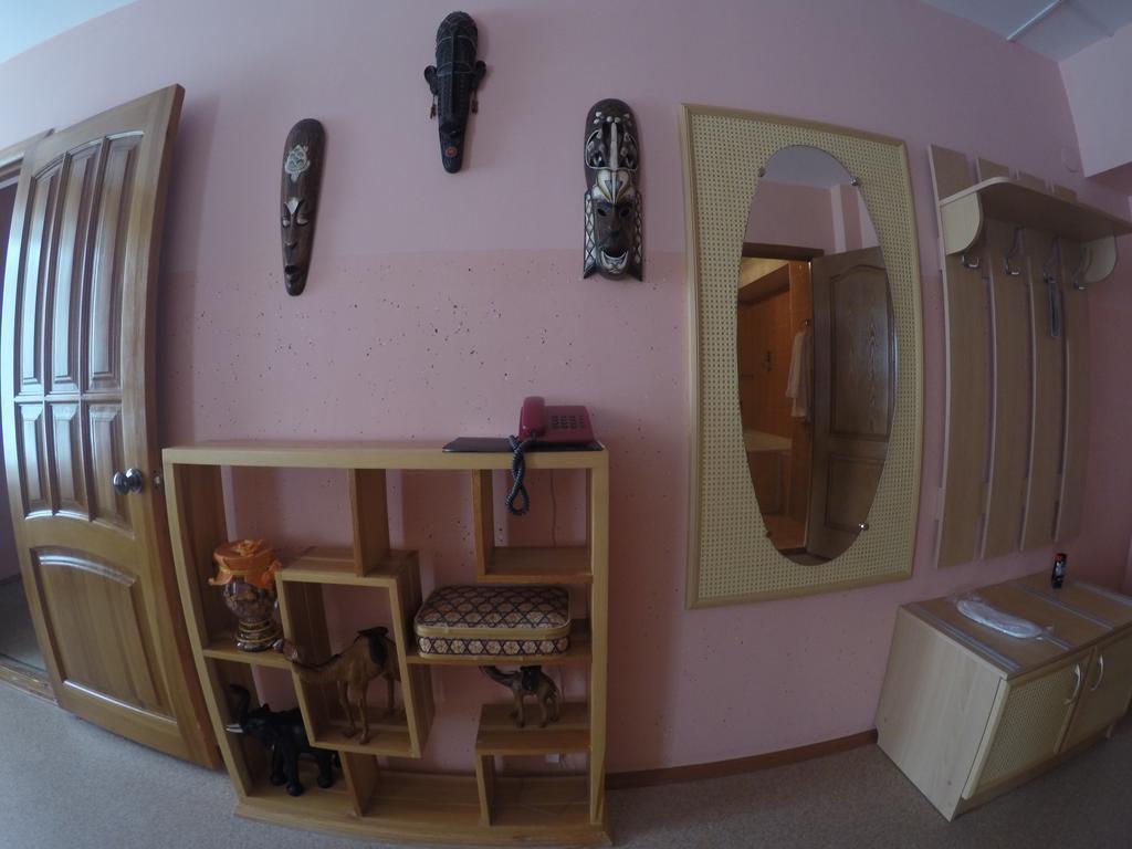 Kurmet Hotel Uralsk Room photo